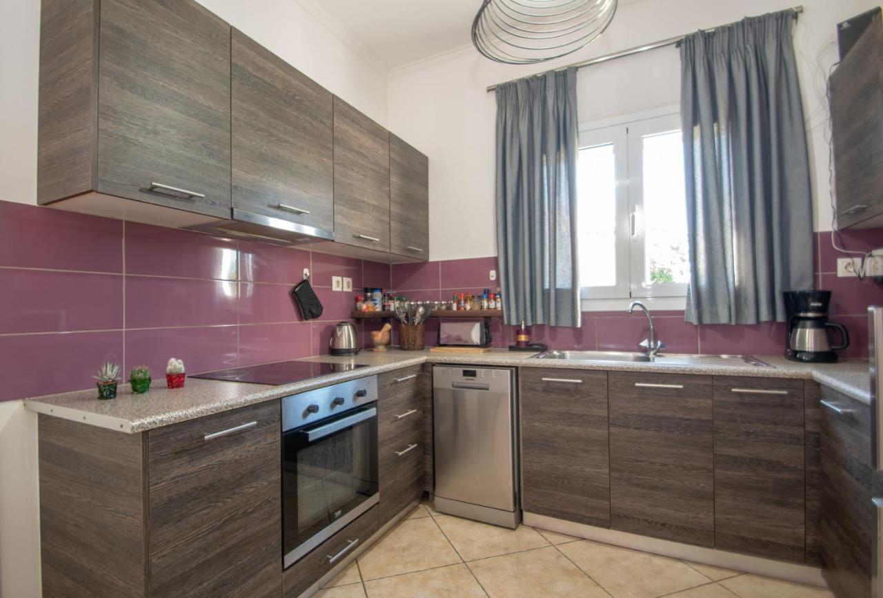 Villa Konstantinos Holidays House Laganas