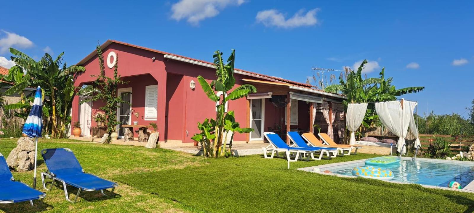 Konstantinos Holidays House Villa *