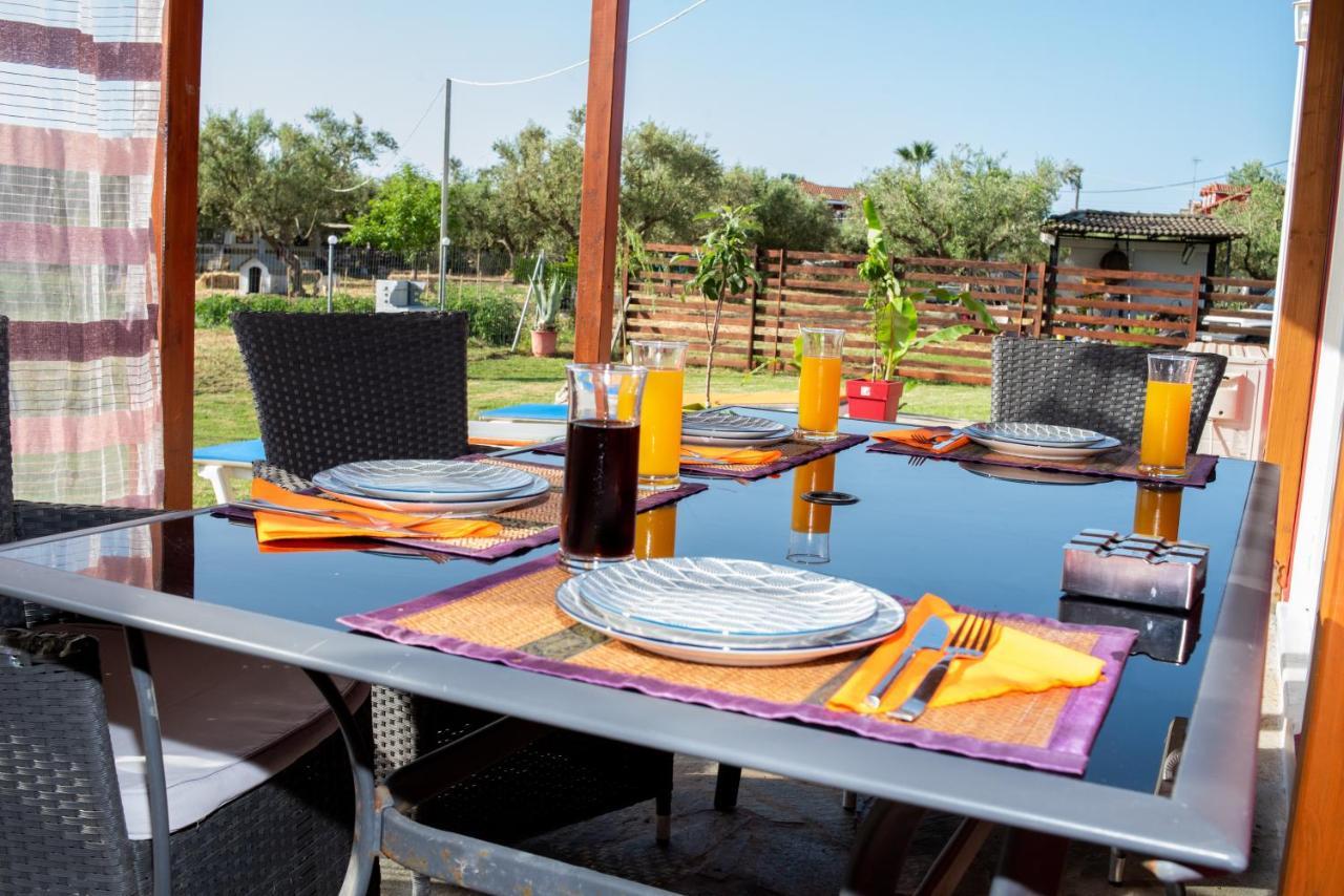 Konstantinos Holidays House *