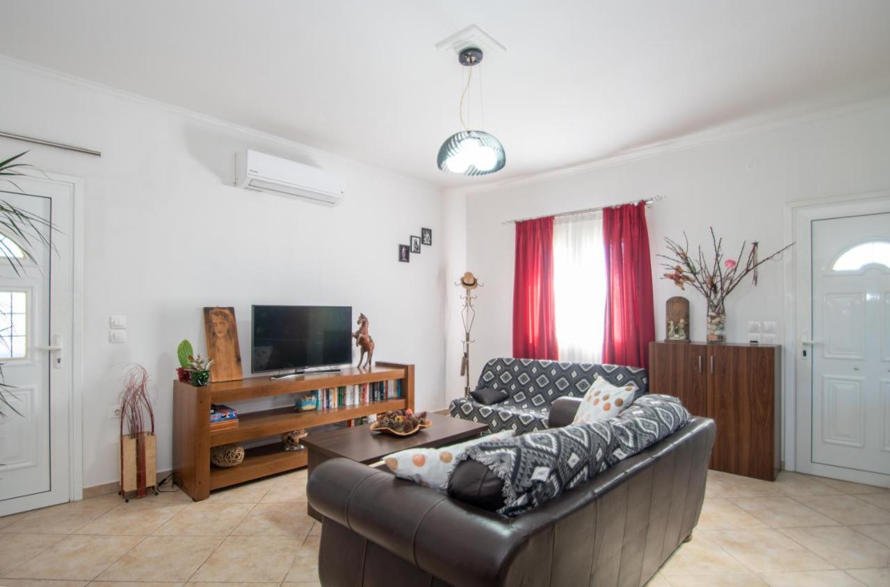 Villa Konstantinos Holidays House
